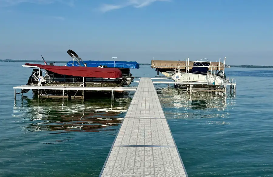 3833 Smokey Cove, Peninsula, MI 49686 - #2