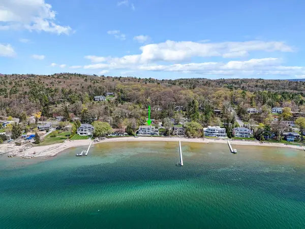 6525 Peninsula, TraverseCity, MI 49686