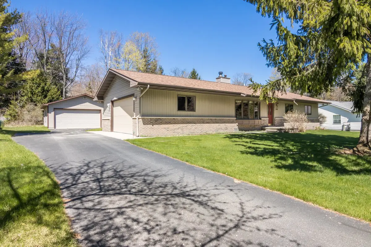 205 E Seventh ST, Northport, MI 49670 - #1
