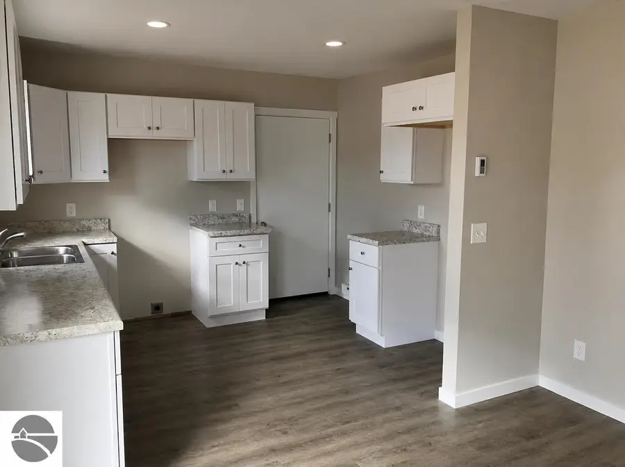 E Walton RD, Kingsley, MI 49649 - #2