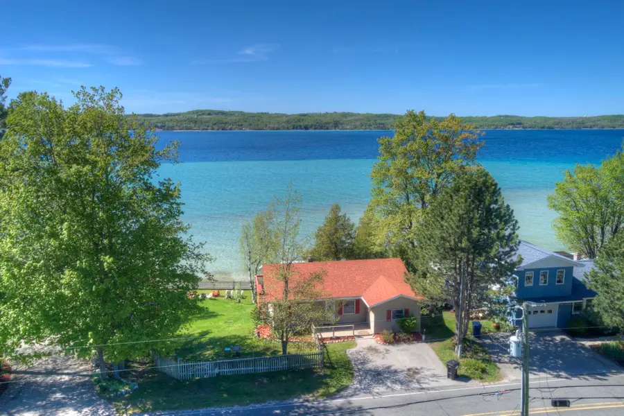 488 S Stony Point, Suttons Bay, MI 49682 - #3