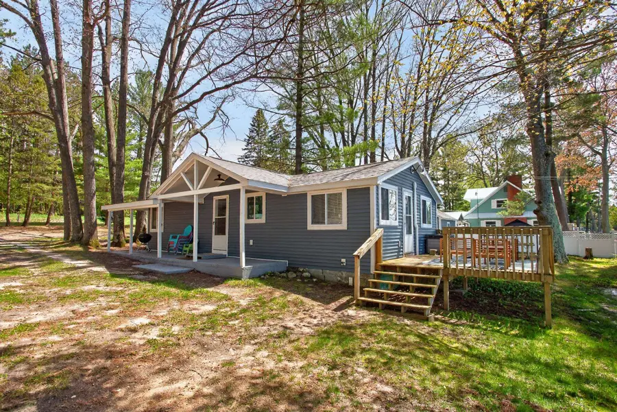 827 NE Lake DR, Kalkaska, MI 49646 - #3