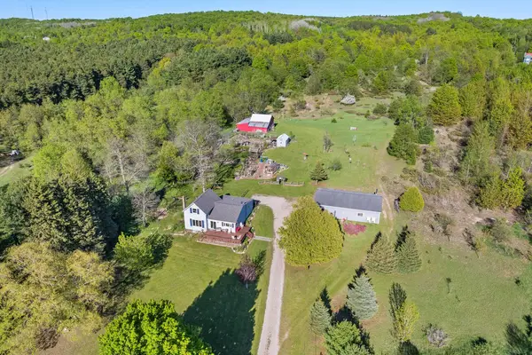 2389 Paul Rose, Frankfort, MI 49635