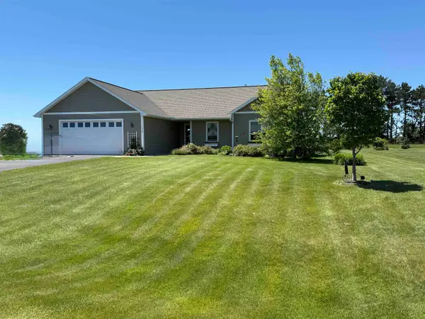 1364 Saffron, TraverseCity, MI 49696