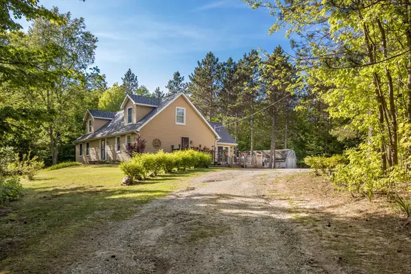 7488 Traverse, Thompsonville, MI 49683