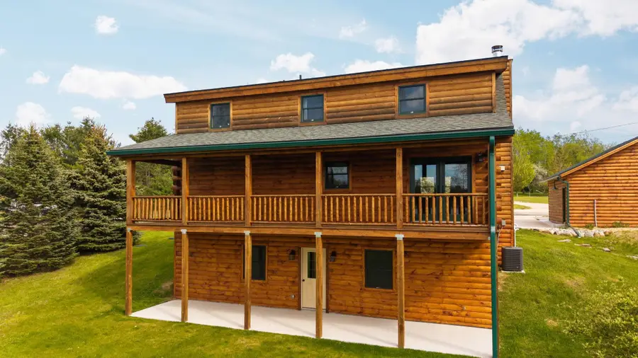 103 Arbutus, Cadillac, MI 49601 - #3