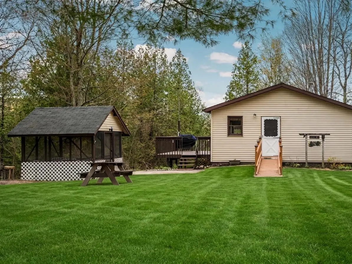 11012 N 31 RD, Kingsley, MI 49649 - #1