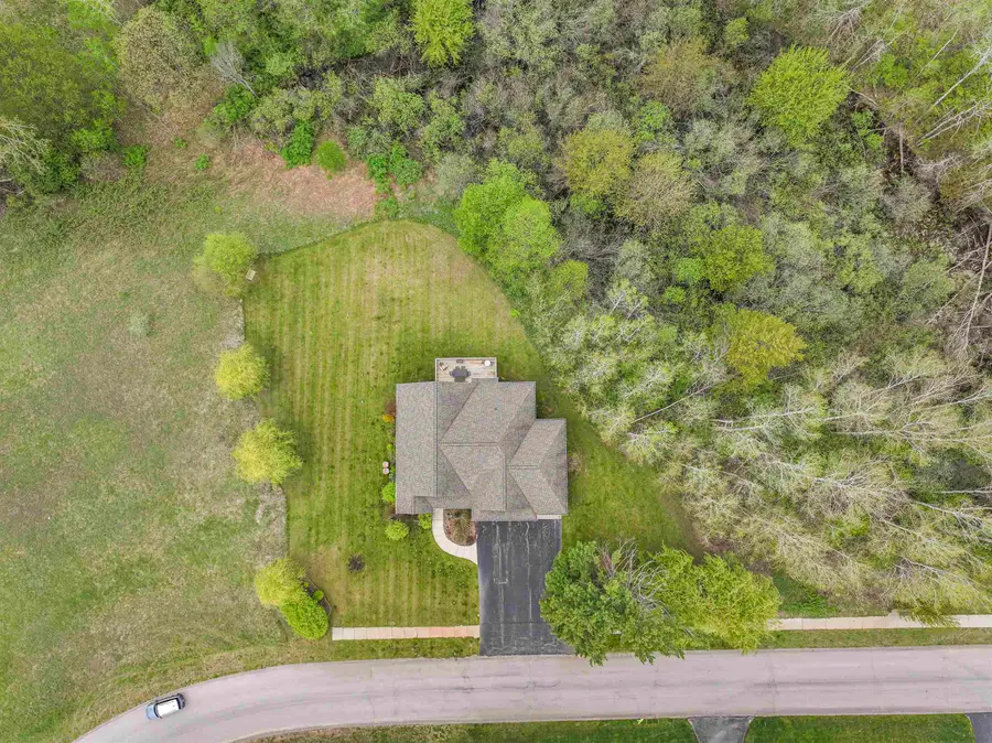 3251 Huellmantel DR, Long Lake, MI 49685 - #2