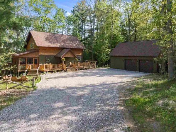8088 N Roberts RD, Irons, MI 49644