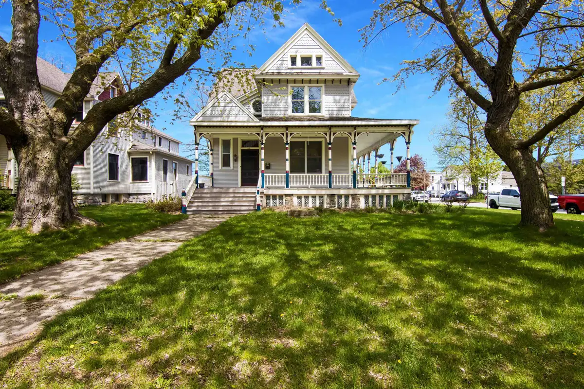445 E State ST, Traverse City, MI 49686 - #1
