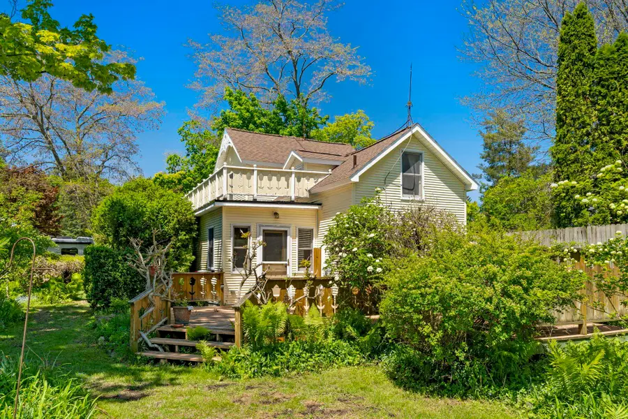 203 S Main, Leland, MI 49654 - #2
