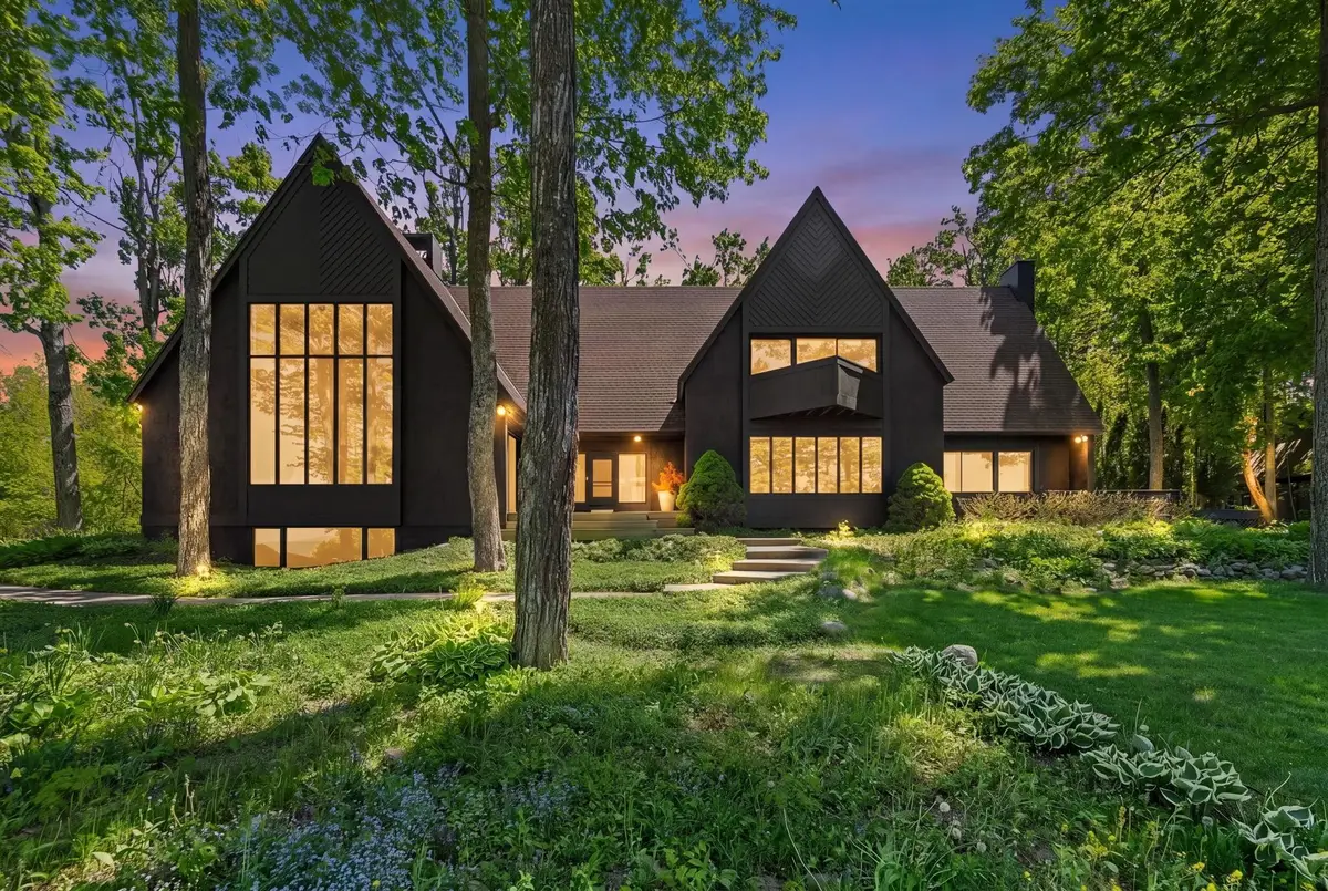 1425 Bay View, Petoskey, MI 49770 - #1