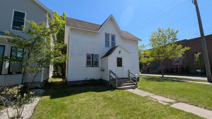 204 E Eighth, Traverse City, MI 49684 - #3