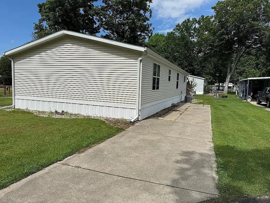 714 Golfview, Elk Rapids, MI 49629 - #2