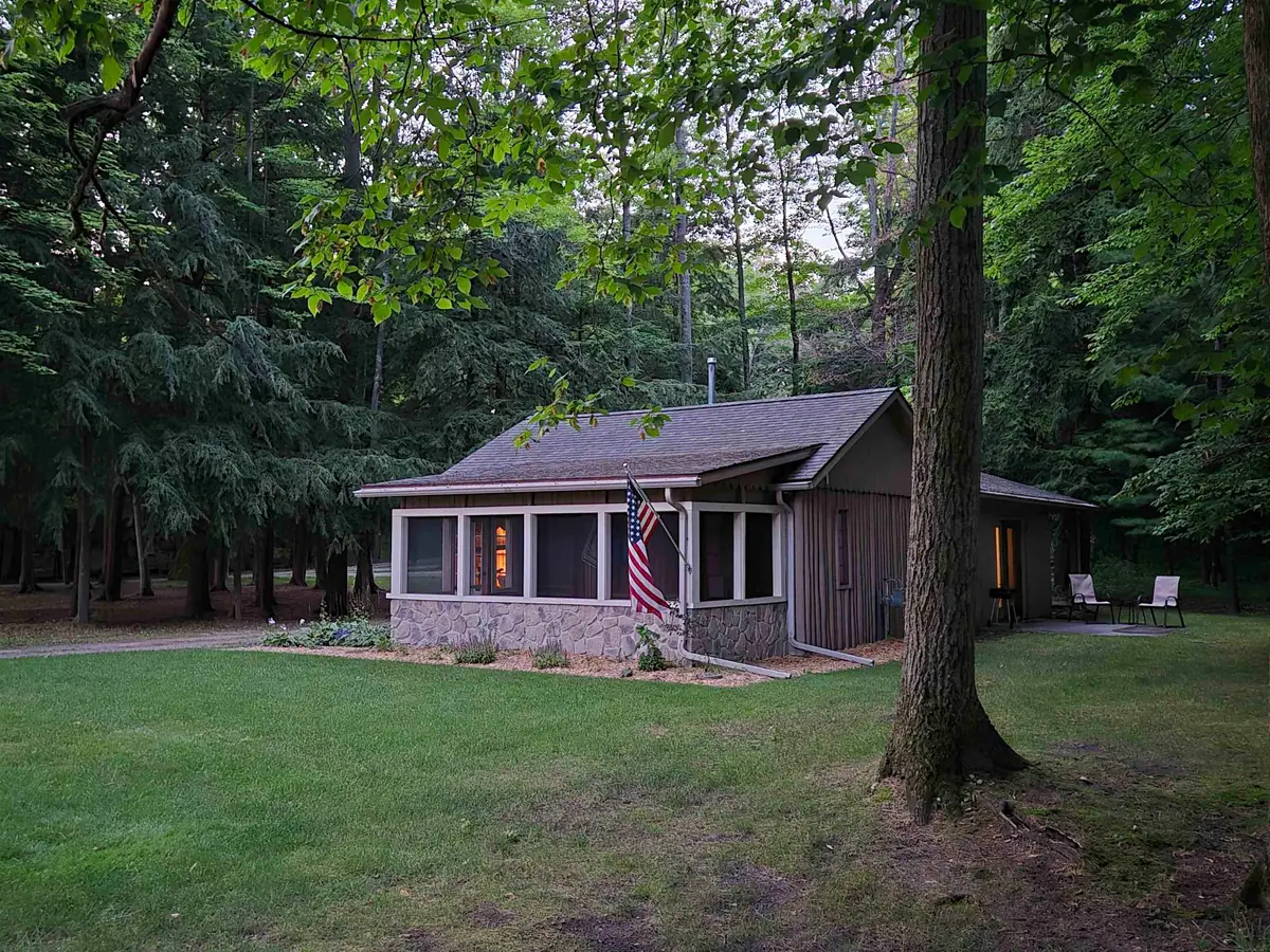 8604 Deadstream, Honor, MI 49640 - #1