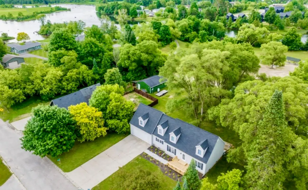 204 E Forest Home, Bellaire, MI 49615 - #1