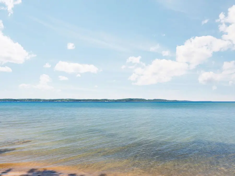 3929 Bay Valley, Williamsburg, MI 49690 - #3