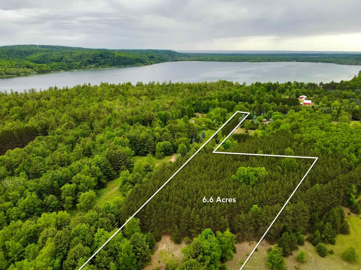 6A S Lime Lake, Cedar, MI 49621 - #1