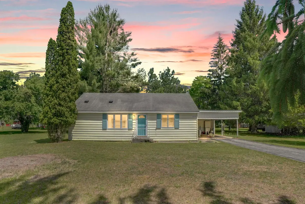 6422 Broadway ST, Caldwell, MI 49651 - #1