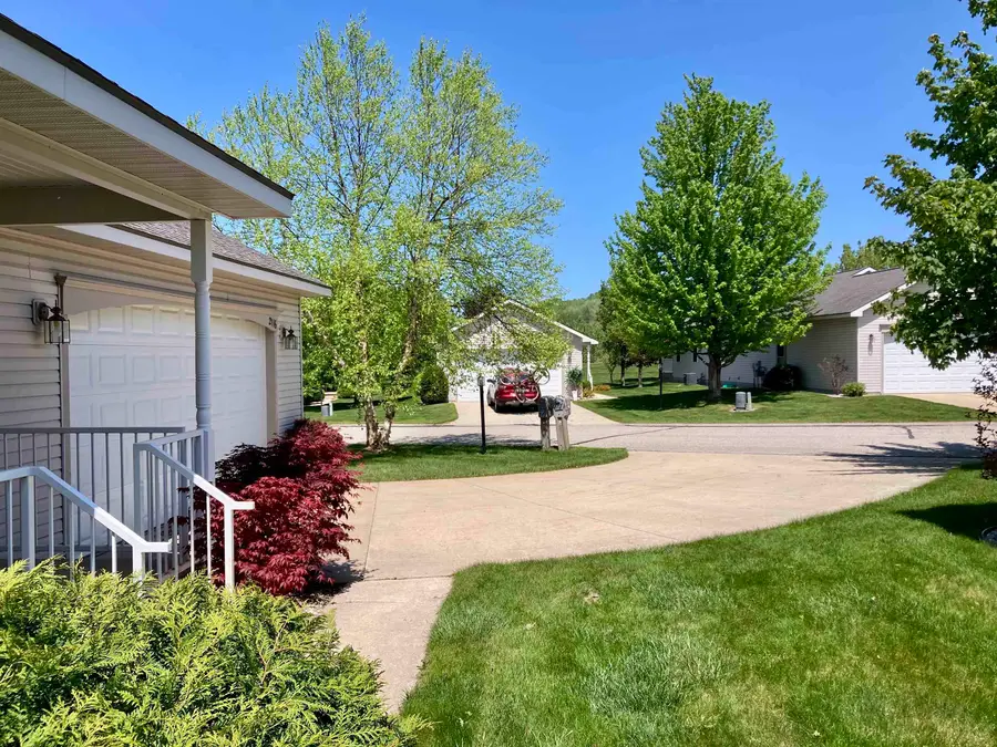 2116 Seaview, East Bay, MI 49686 - #2