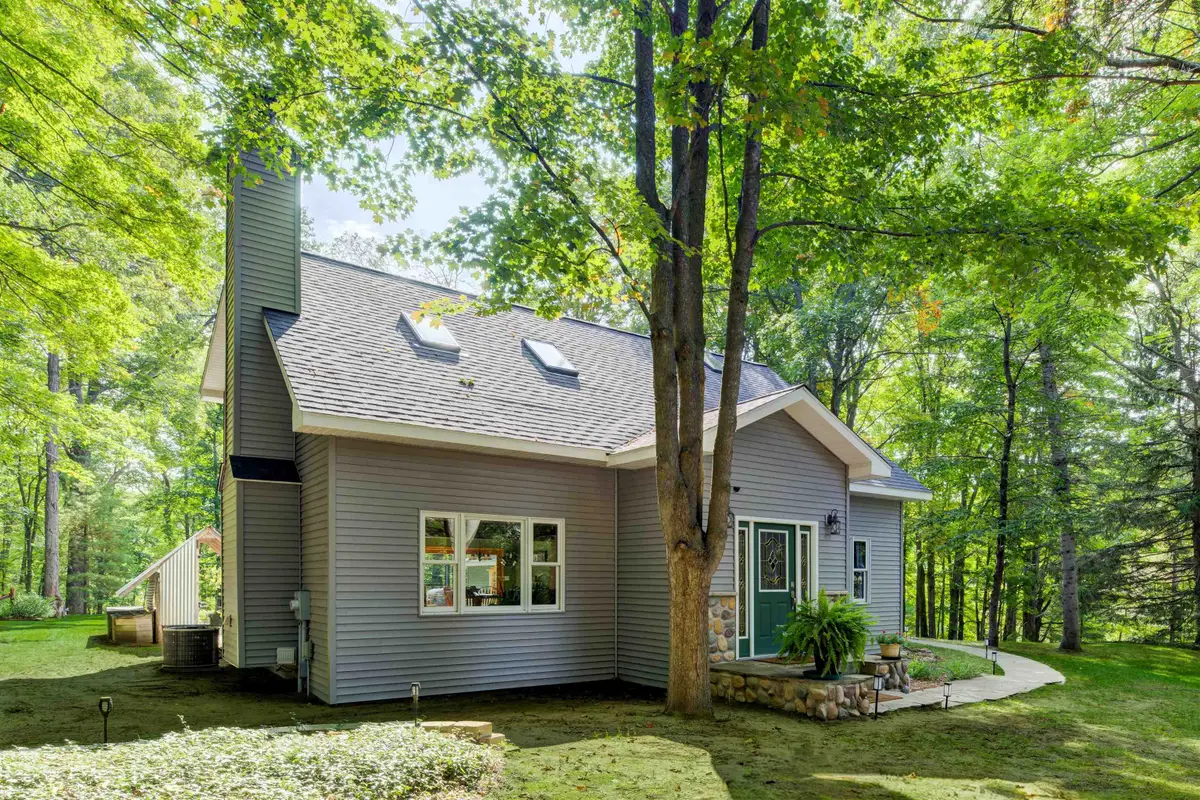 10019 Skiver RD, Long Lake, MI 49685 - #1