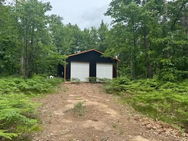 10384 W Rosted RD, LakeCity, MI 49651