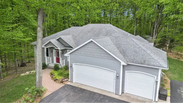 2725 Blue Meadow, TraverseCity, MI 49685