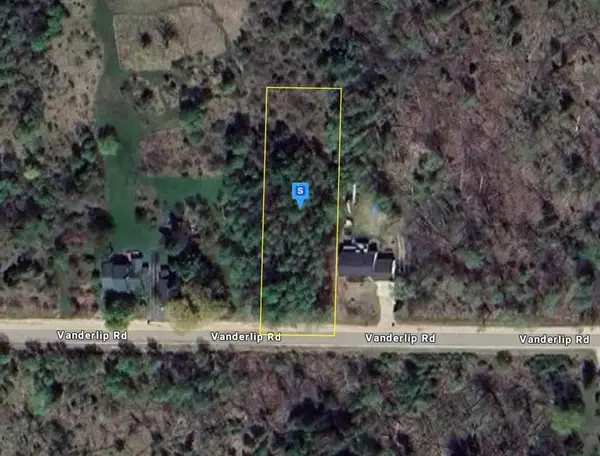 1601 Vanderlip, TraverseCity, MI 49686