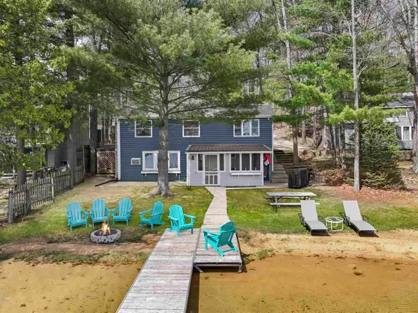 489 Peninsula, TraverseCity, MI 49696