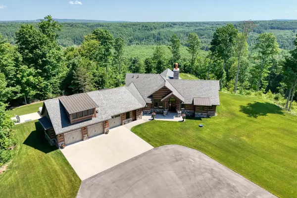 3375 Crum, Benzonia, MI 49616