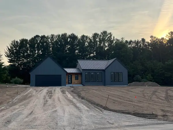 4107 Fireside, TraverseCity, MI 49685