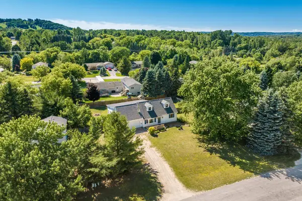 10530 S Walnut, TraverseCity, MI 49684
