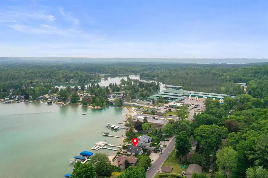 12511 SW Torch Lake DR, Milton, MI 49676 - #3
