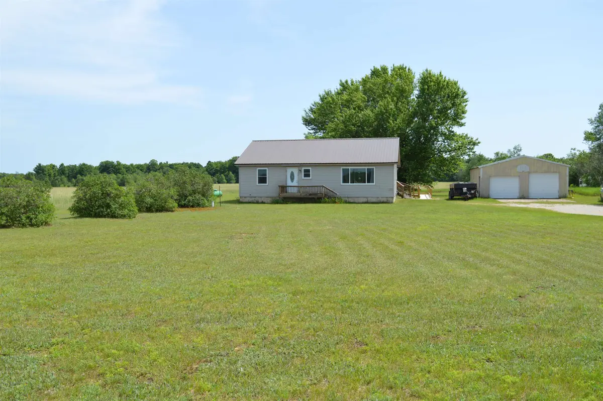 6268 E M-72, Kalkaska, MI 49646 - #1