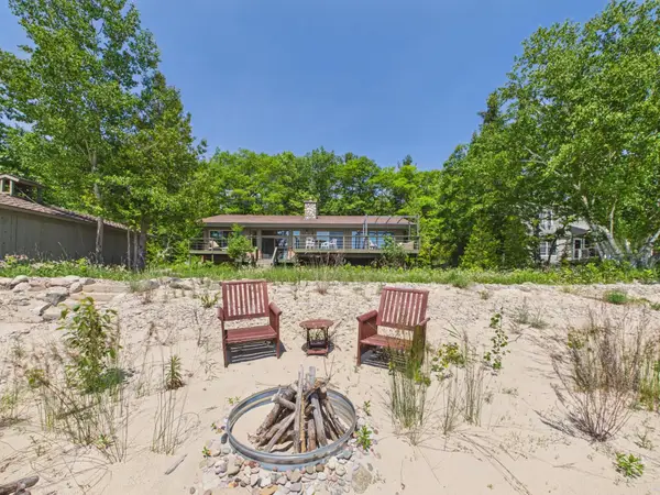 12960 N Forest Beach, Northport, MI 49670