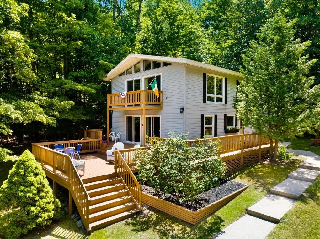 7066 Crystal Springs RD, Bellaire, MI 49615 - #1