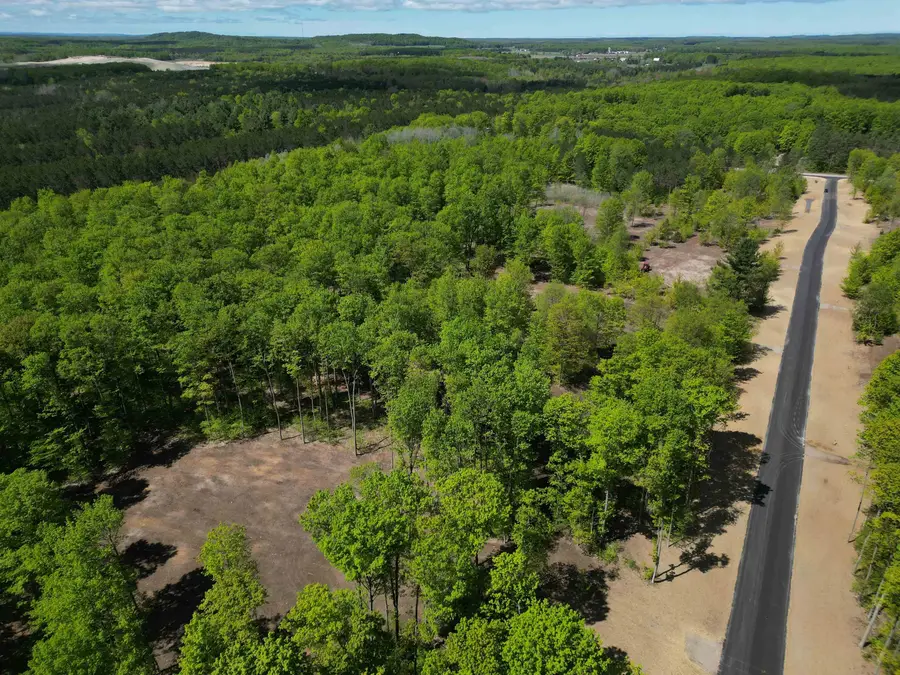 1060 E Solaris, Kasson, MI 49664 - #2