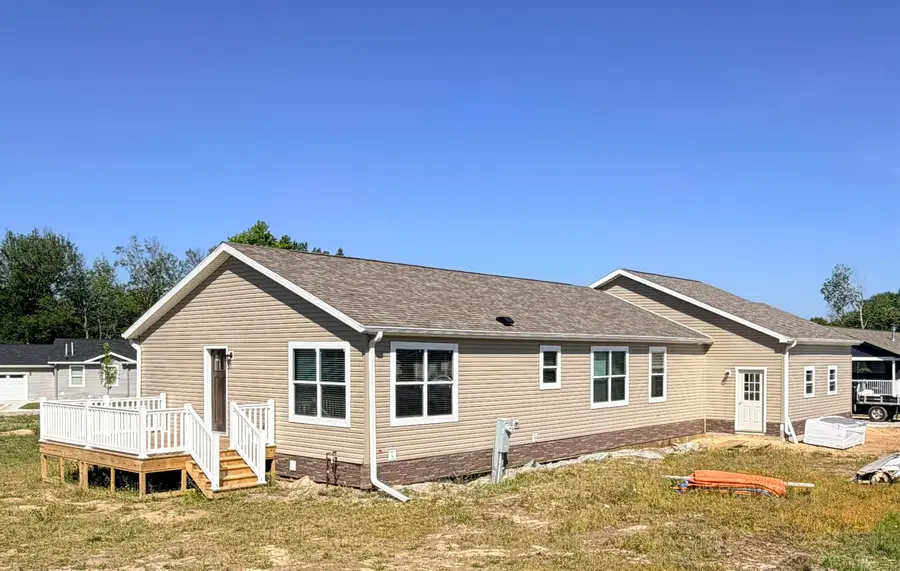 2148 Alta Vista, East Bay, MI 49686 - #2