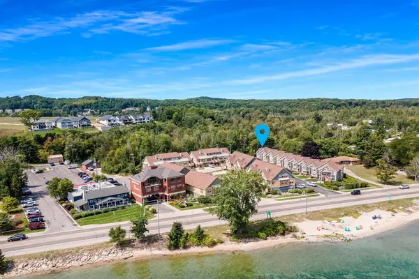 13766 S West Bay Shore, TraverseCity, MI 49684