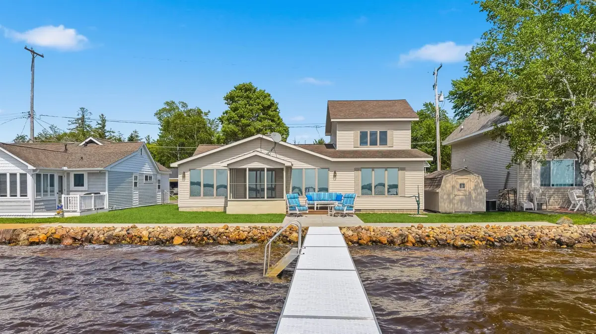 1027 E Lake Mitchell DR, Cadillac, MI 49601 - #1