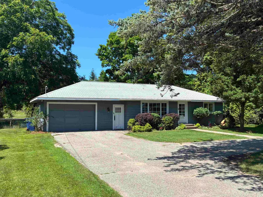 12160 S West Bay Shore, Greilickville, MI 49684 - #3
