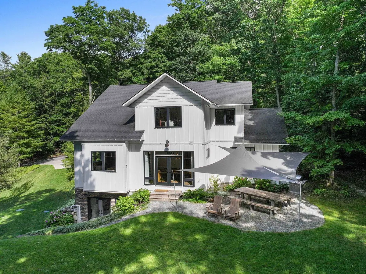 555 Graystone, Peninsula, MI 49686 - #1