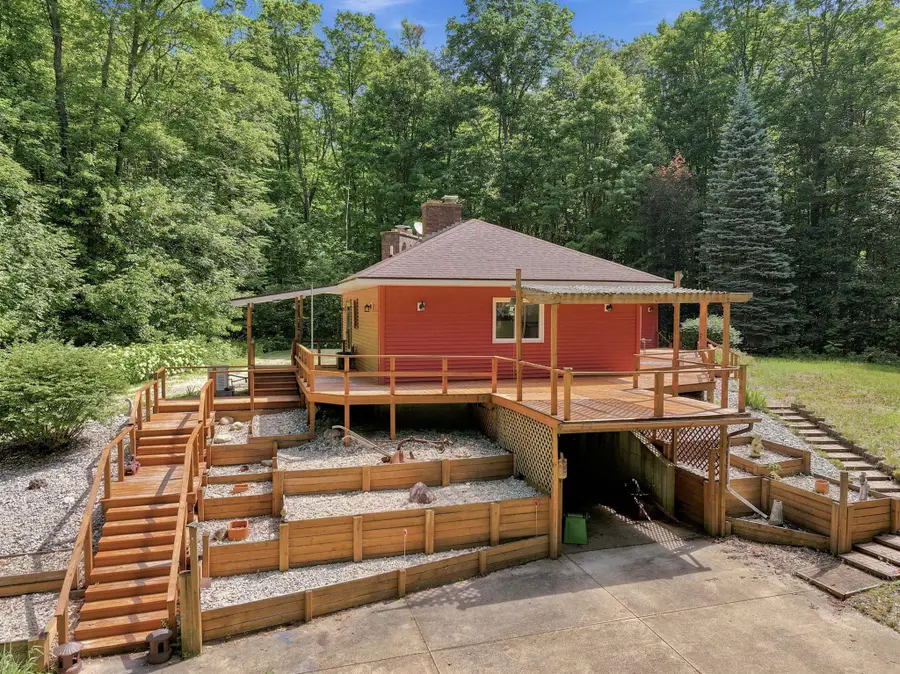 9940 N Vandermeulen, Pioneer, MI 49651 - #2
