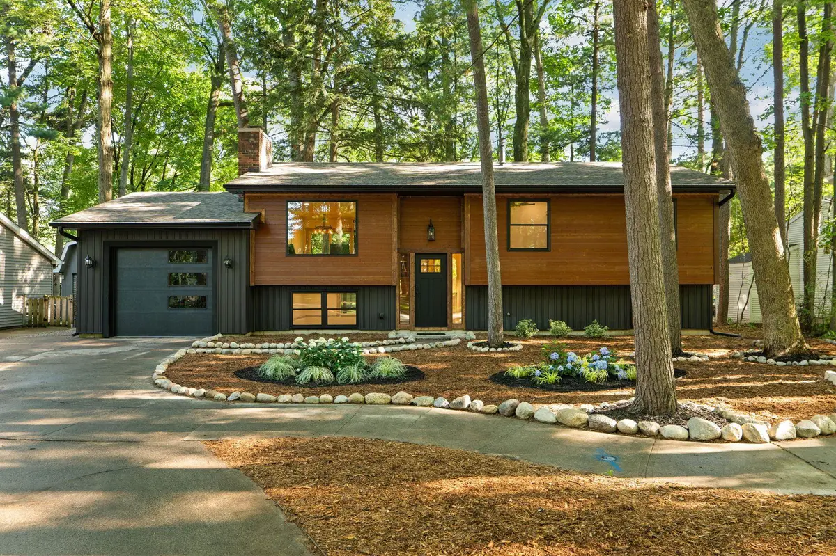 1620 E Front, Traverse City, MI 49686 - #1
