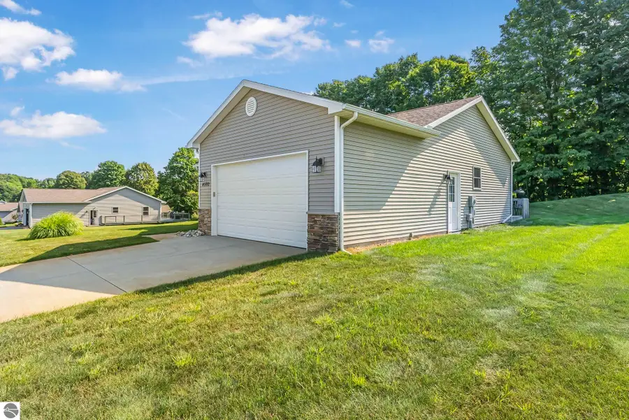 4592 Fairway, Long Lake, MI 49685 - #3
