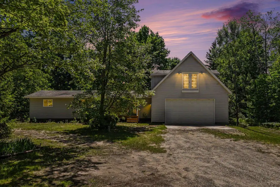 3432 Woodman Road, SW, Boardman, MI 49680 - #2