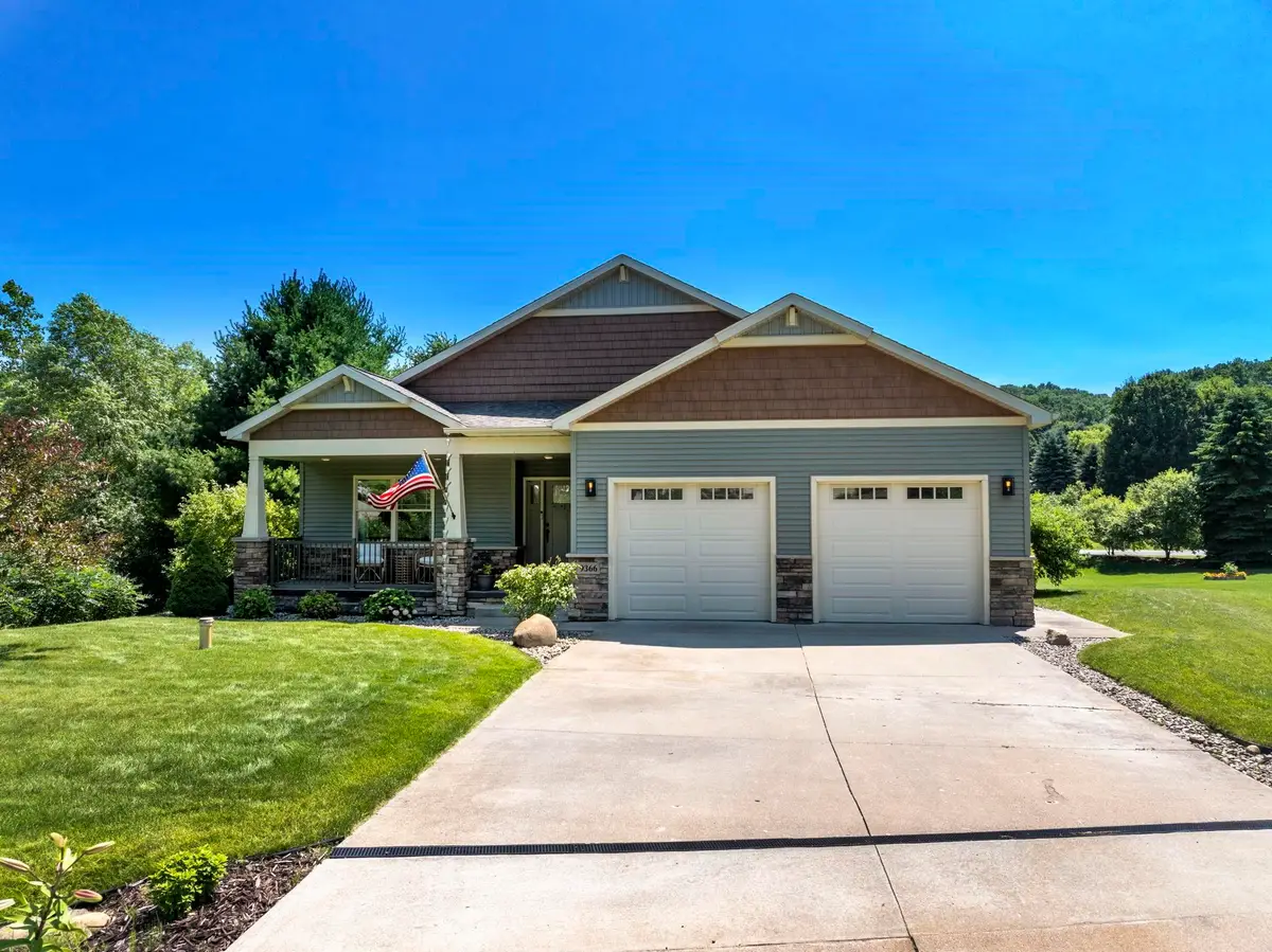 9366 E Summerfield DR, Elmwood, MI 49684 - #1