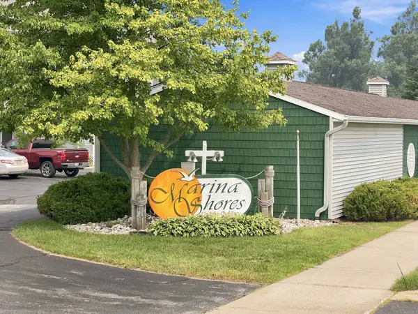 632 S Lake, Cadillac, MI 49601