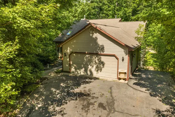 8433 Forest, TraverseCity, MI 49684