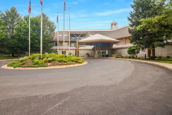 2400 Troon, Bellaire, MI 49615
